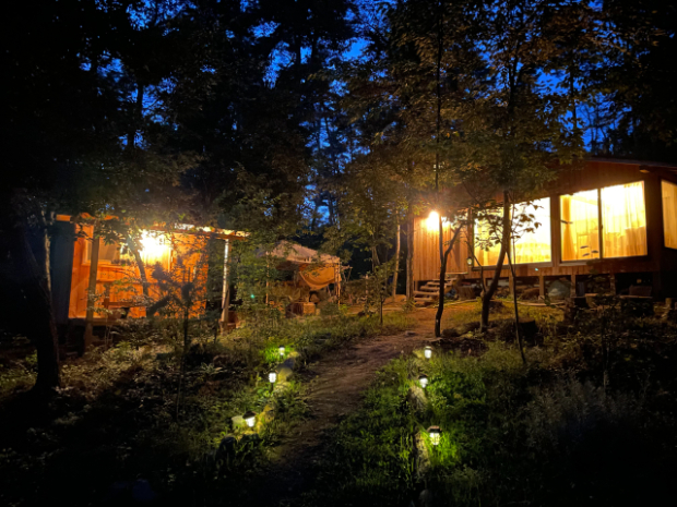 森を拠点に働き暮らす